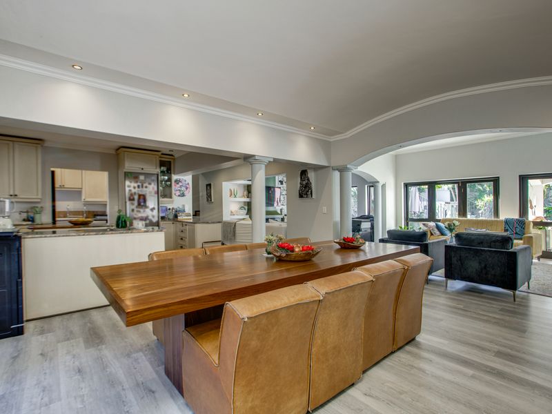 Sophisticated Family Living in Exclusive Bryanston East - Photo 4