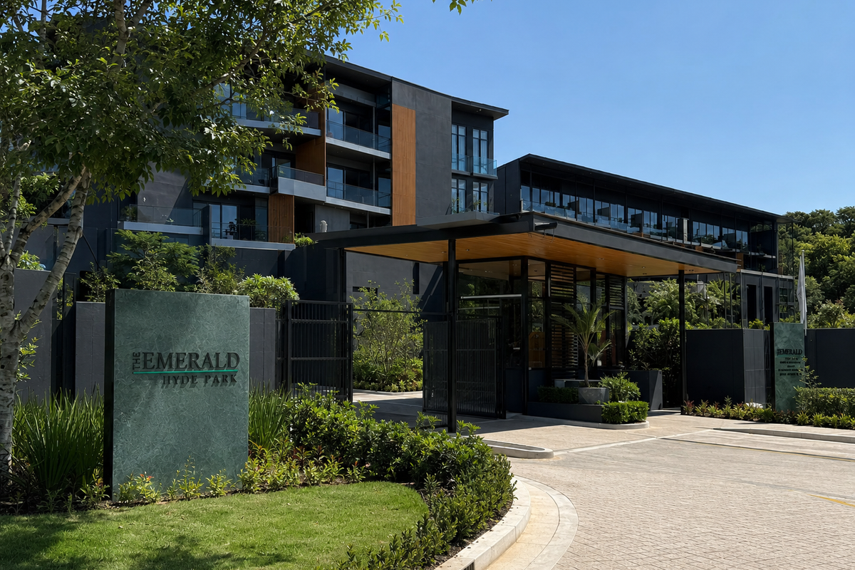 Stylish 2 Bedroom Furnished Apartment at The Emerald, Hyde Park - Photo 2