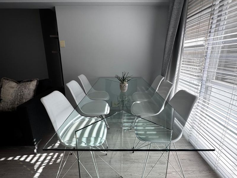 FULLY FURNISHED, AVAILABLE IMMEDIATELY - CENTRALLY POSITIONED - WITH PARKING - Photo 4