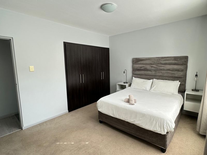 FULLY FURNISHED, AVAILABLE IMMEDIATELY - CENTRALLY POSITIONED - WITH PARKING - Photo 9