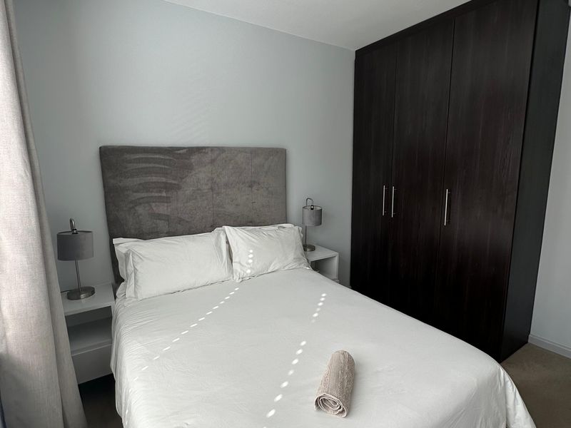 FULLY FURNISHED, AVAILABLE IMMEDIATELY - CENTRALLY POSITIONED - WITH PARKING - Photo 8