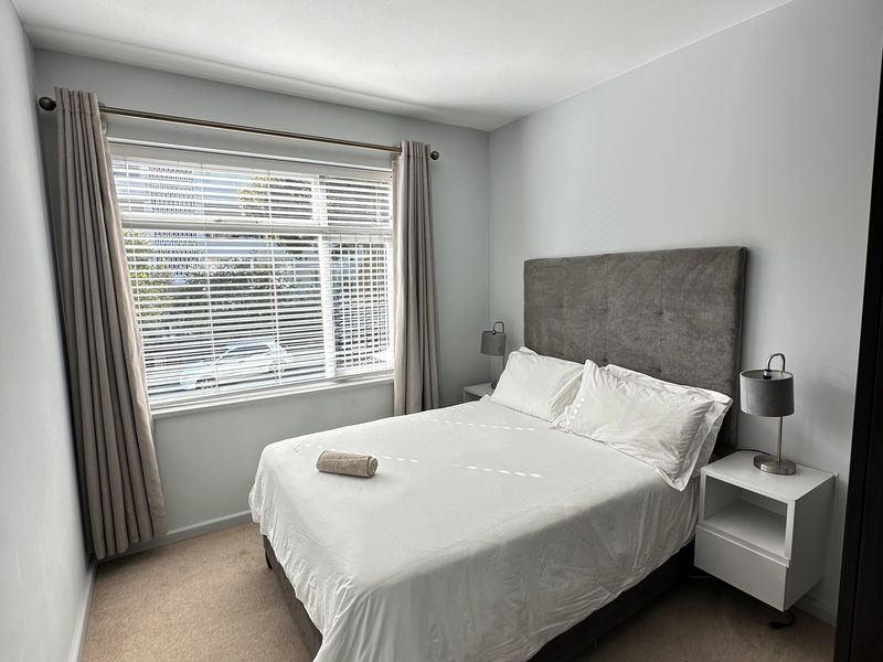 FULLY FURNISHED, AVAILABLE IMMEDIATELY - CENTRALLY POSITIONED - WITH PARKING - Photo 7