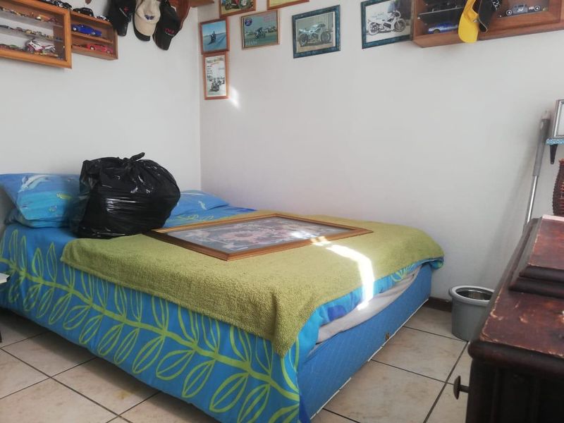 Spacious 3 Bedroom  Family Home in Sonland Park at Bargain Price - Photo 10