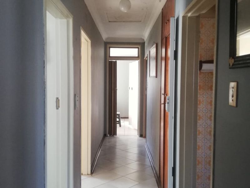 Spacious 3 Bedroom  Family Home in Sonland Park at Bargain Price - Photo 9