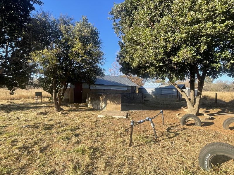 Farm for Sale – 21.73 Hectares in Groenfontein, Vaalwater Area - Photo 3