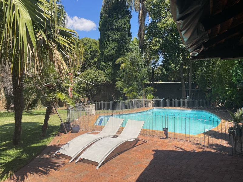 You’ll want this prime property in the Hazelwood hub - Photo 7