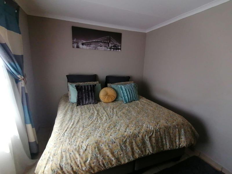 Stunning family home - Photo 5