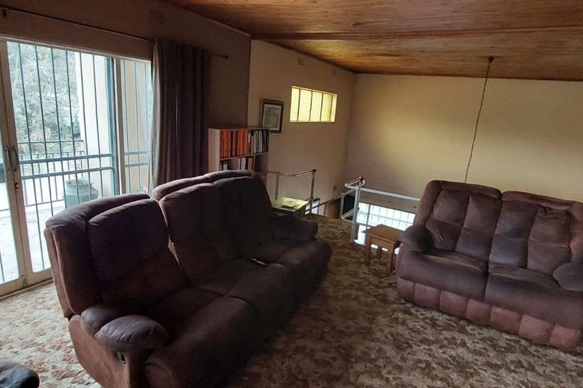 2.14 ha plot. With 4 Bedroom home!! Build your dream here. - Photo 5