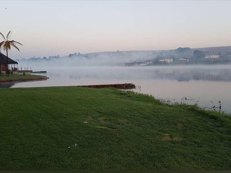 Waterfront vacant stand. Perfect for your dream home or resort. - Photo 2