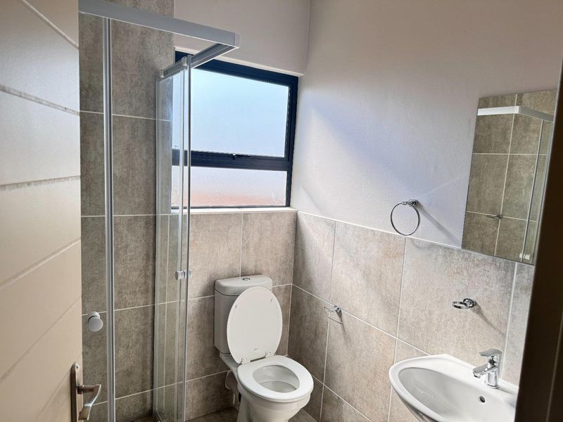 Your Dream Home Awaits: Exclusive New Development in Clearwater Eco Estate - Photo 8