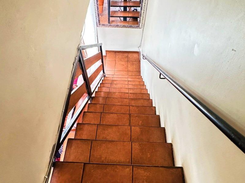 Family Home In A Secure Gated Estate - Photo 6