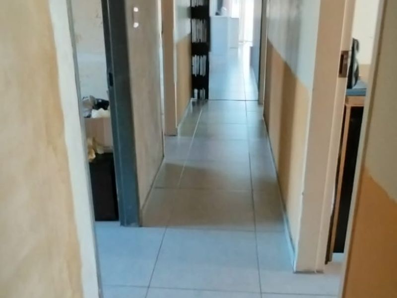 Want to escape out of town? This could work for you!! - Photo 10