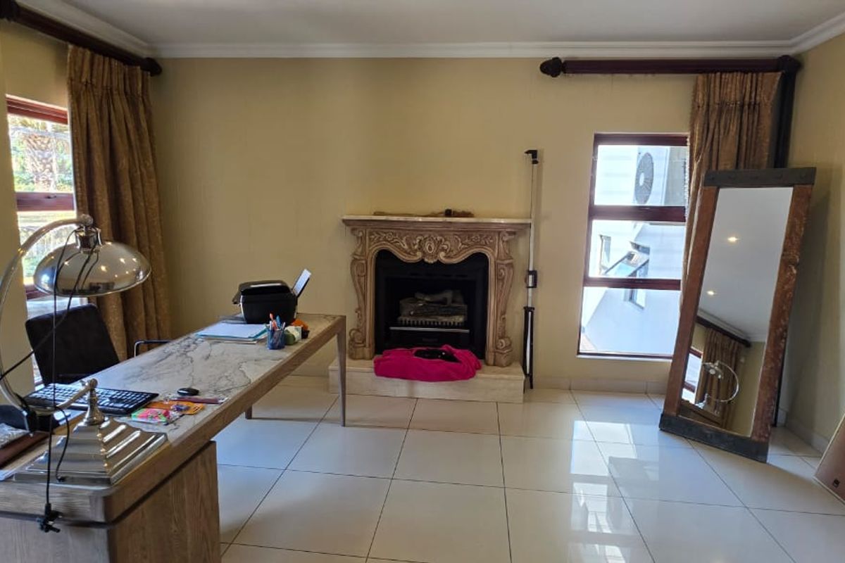 Exquisite Estate Living Awaits You! - Photo 3