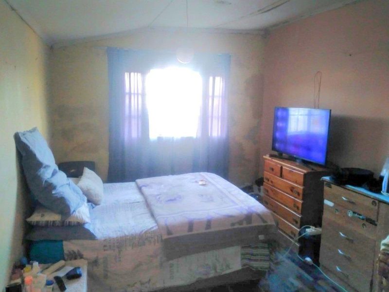 3 Bedroom Home for Sale - Photo 3