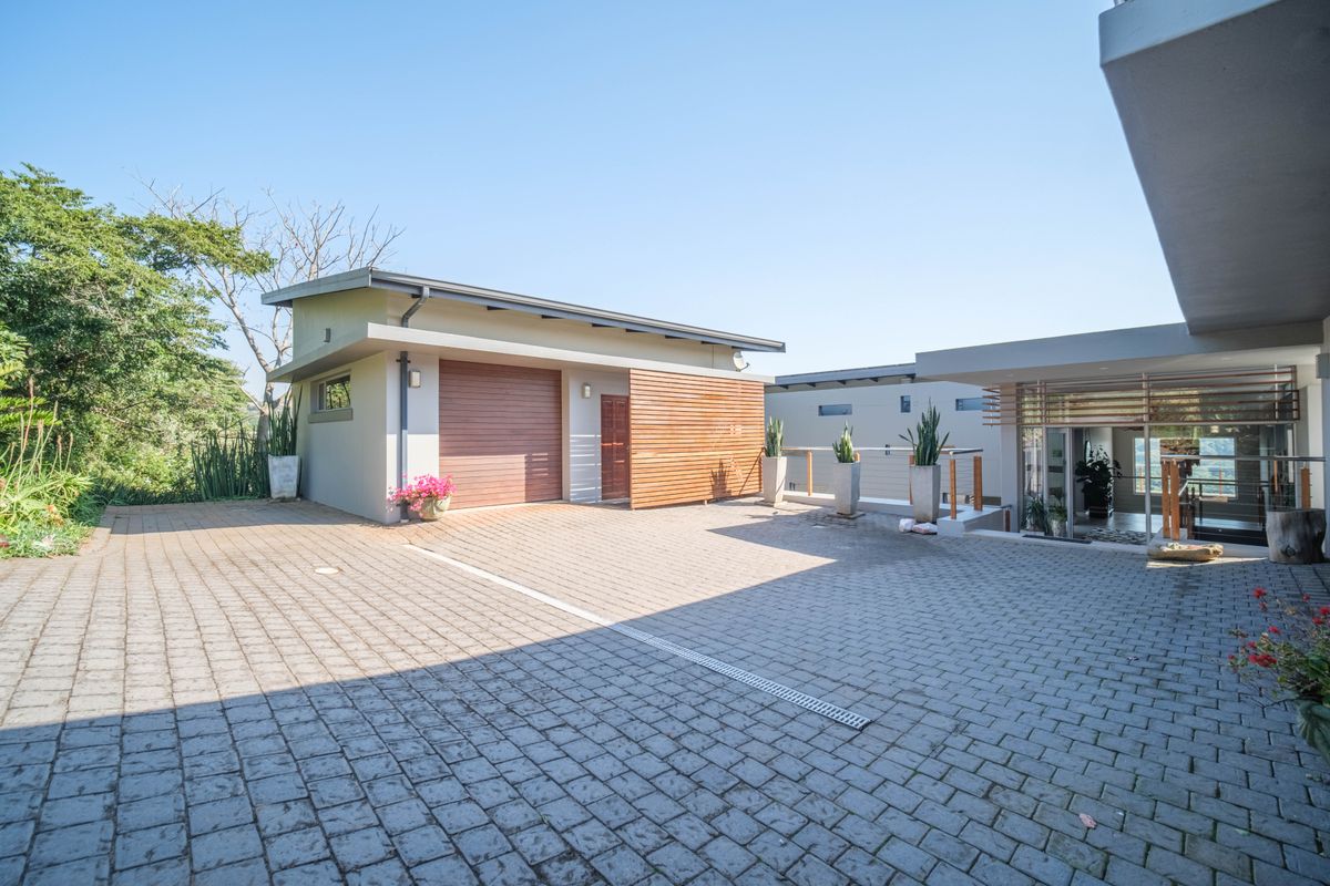 Modern Elegance with Breathtaking Elevated Views in Simbithi Eco Estate - Photo 4