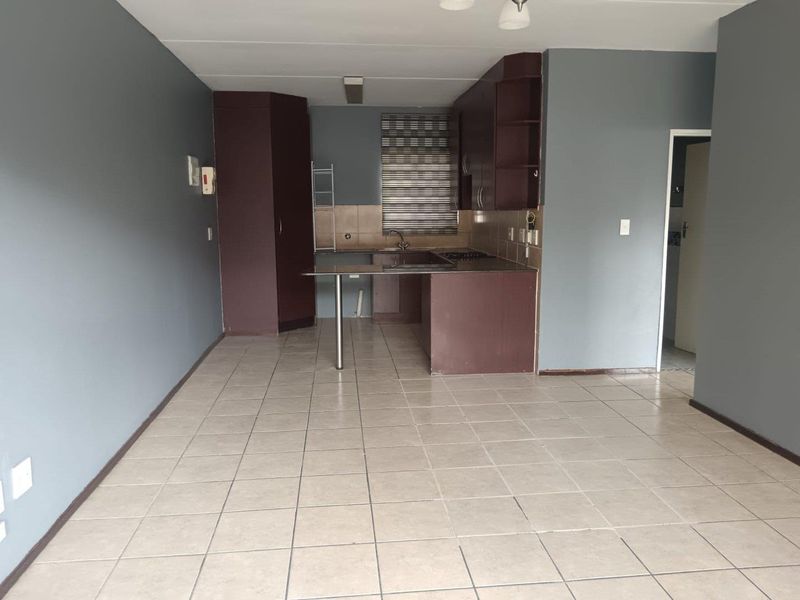 Apartment For Sale In Brakpan - Photo 8