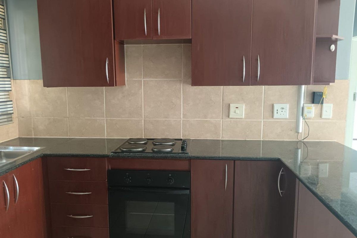 Apartment For Sale In Brakpan - Photo 4