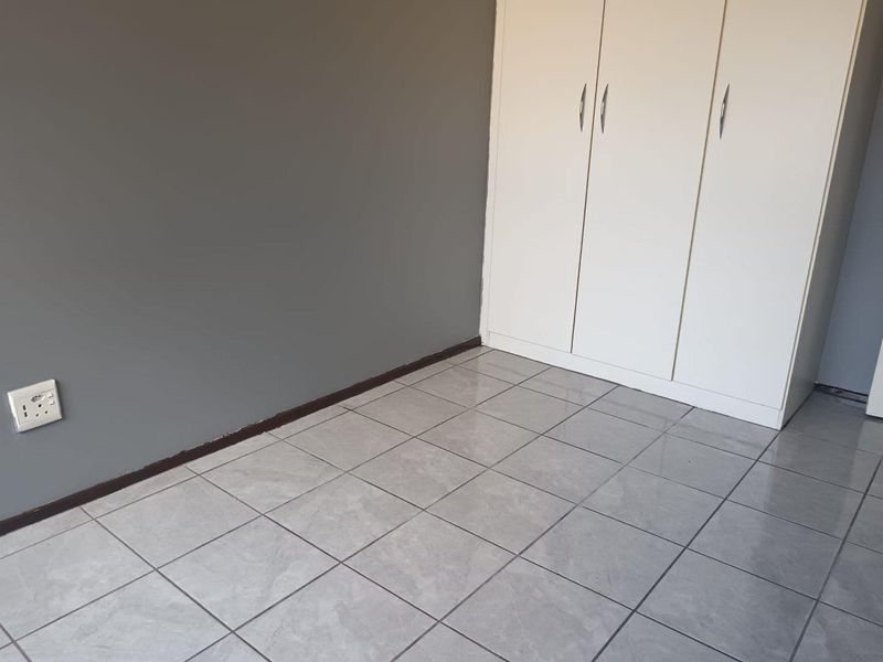 Apartment For Sale In Brakpan - Photo 10