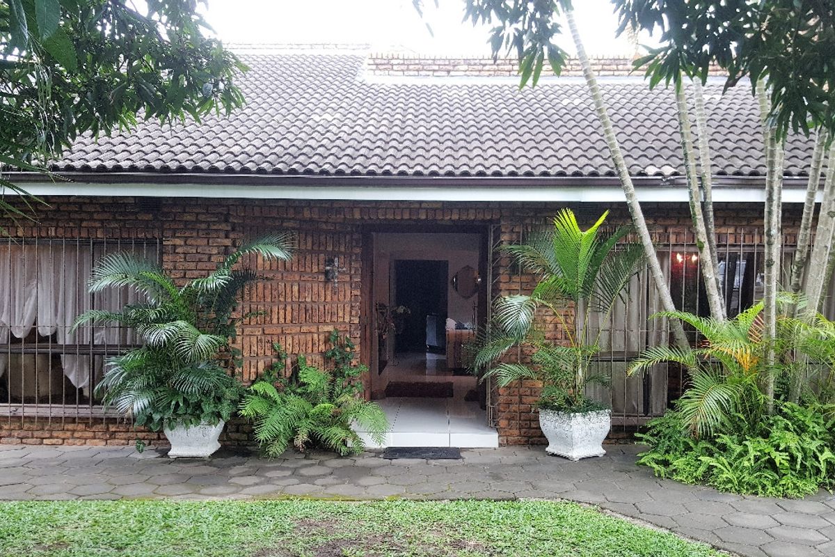 Luxury Living At Its Best! For The Discerning Buyer. - Photo 5