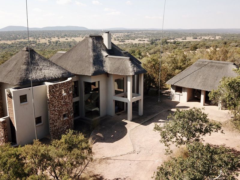 Panoramic Mountain-View Retreat in Morkels, Zebula Golf Estate - Photo 4