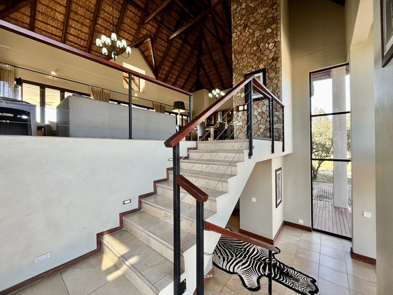 Panoramic Mountain-View Retreat in Morkels, Zebula Golf Estate - Photo 9