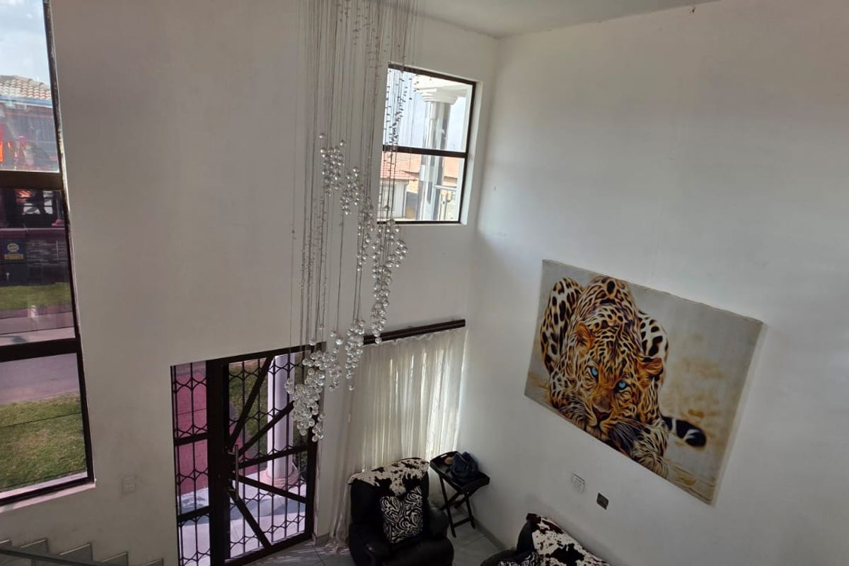 A Masterpiece in the Making - Photo 3