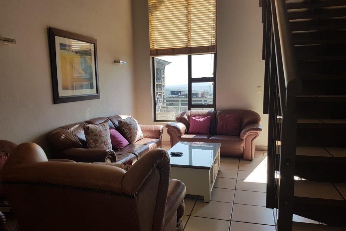 Stunning Furnished Penthouse in Sandton - Photo 5