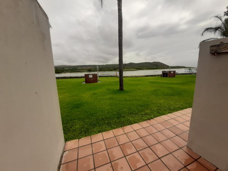 Rare Gem on the Banks of the Hartenbos River! - Photo 2