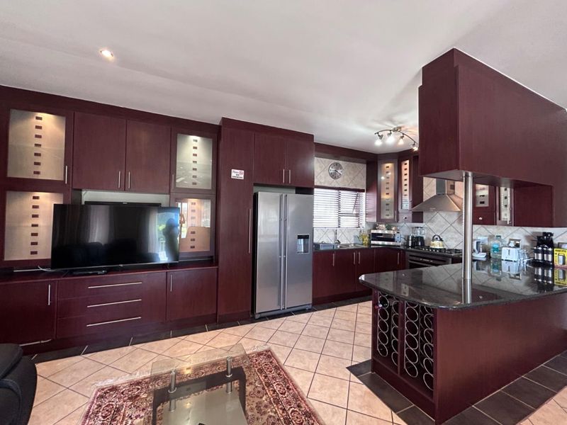 Location Location Location - Photo 3