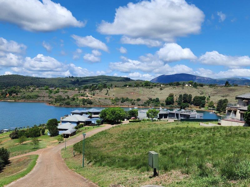 Nestled in the Serene Beauty of Clearwater's Cove! - Photo 4