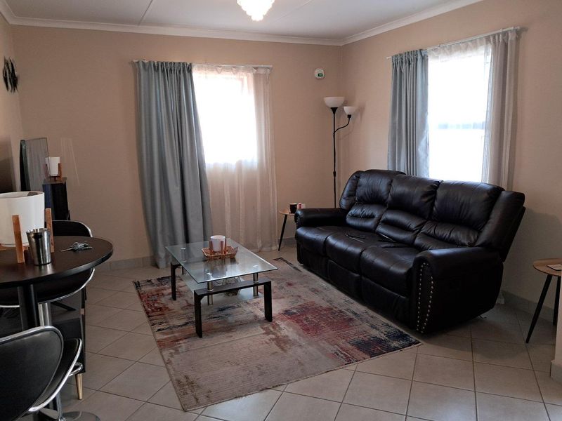 House For Sale In Centurion - Photo 3