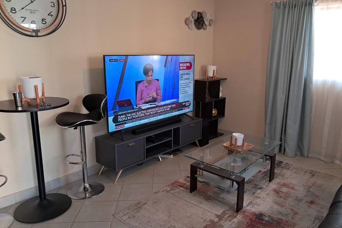 House For Sale In Centurion - Photo 2