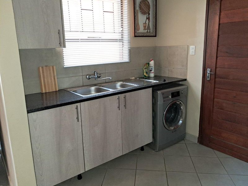 House For Sale In Centurion - Photo 5