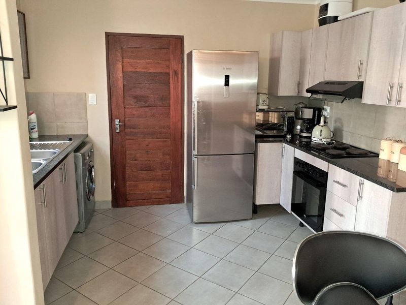 House For Sale In Centurion - Photo 4