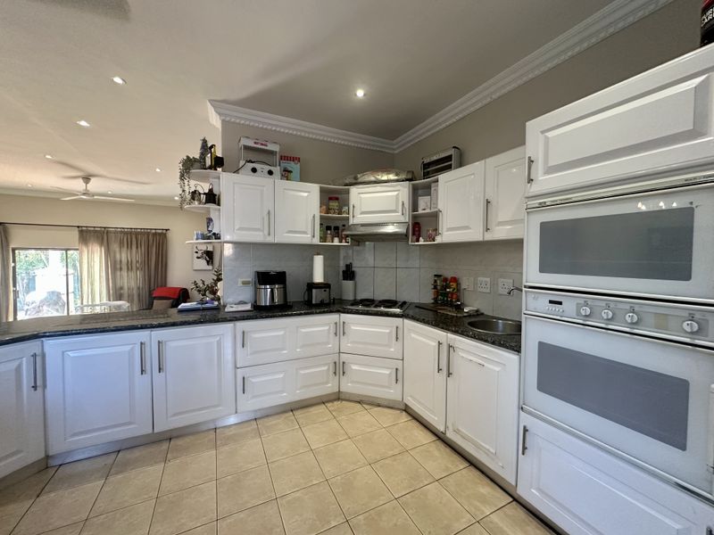Exclusive Coastal Haven in Meer En See, Richards Bay - Photo 8