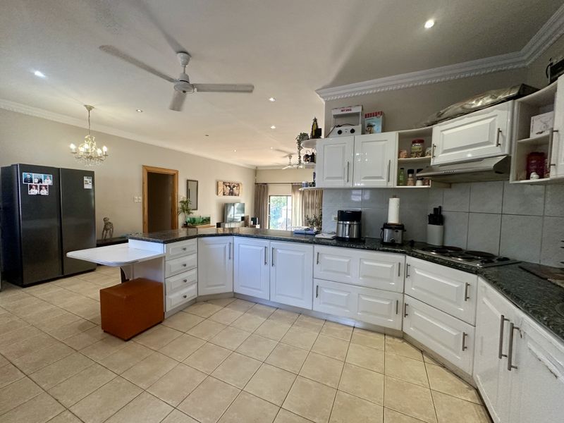 Exclusive Coastal Haven in Meer En See, Richards Bay - Photo 7