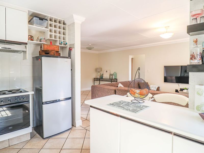 Charming Simplex in Prime Fourways Location - Photo 6