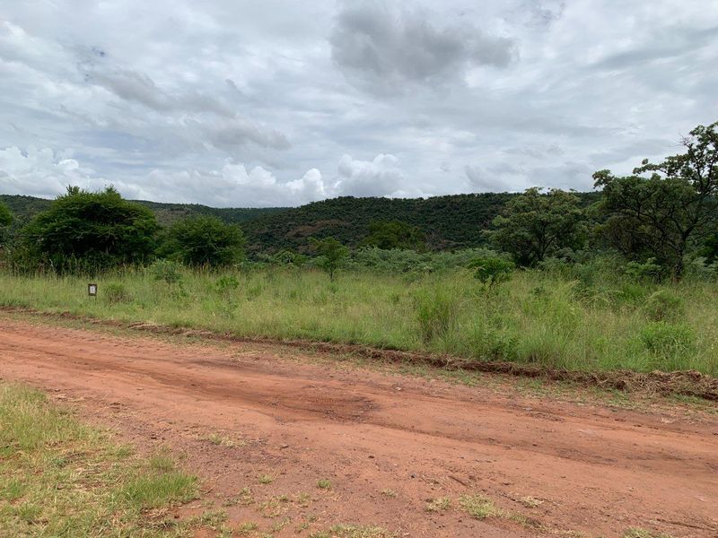 Your Gateway to Tranquility and Luxury Living - Photo 2