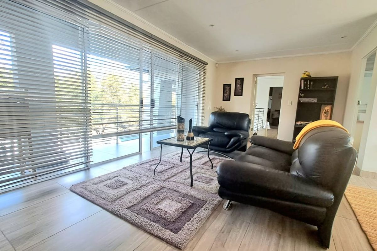 YOUR DREAM HOME AWAITS IN THREE RIVERS PROPER! - Photo 3