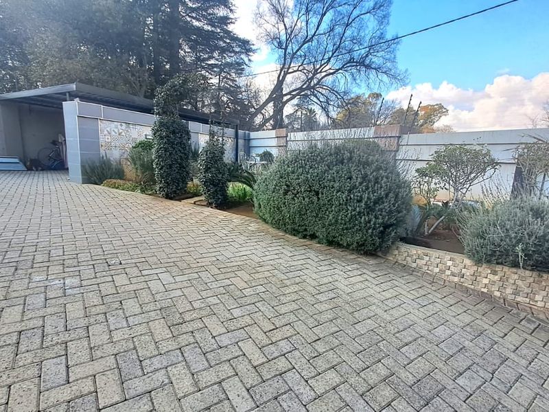 YOUR DREAM HOME AWAITS IN THREE RIVERS PROPER! - Photo 6