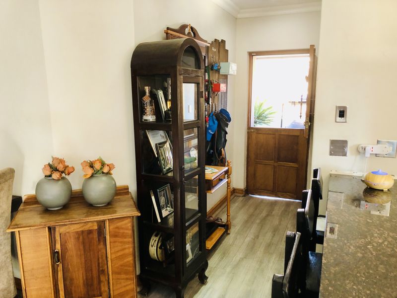 Freehold For Sale In Middelburg - Photo 4