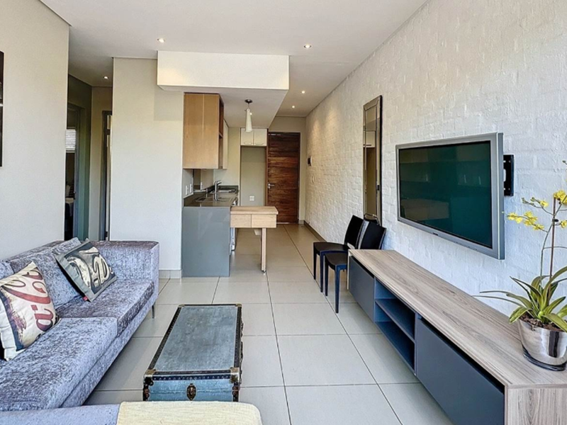 Stylish 2 bedroom apartment for sale in Brooklyn, - modern living in a prime locatiion - Photo 3