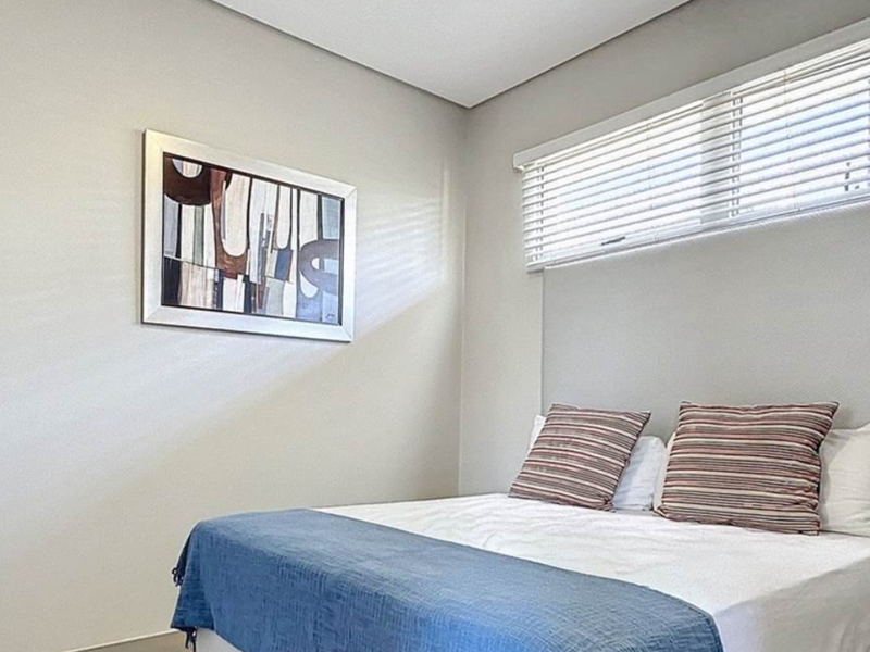 Stylish 2 bedroom apartment for sale in Brooklyn, - modern living in a prime locatiion - Photo 8