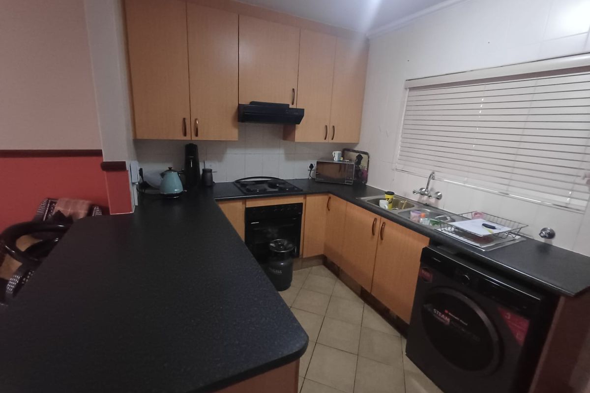 Stunning 2 bedroom in THE ARCHERS, DALPARK EXT 1,BRAKPAN - Photo 4