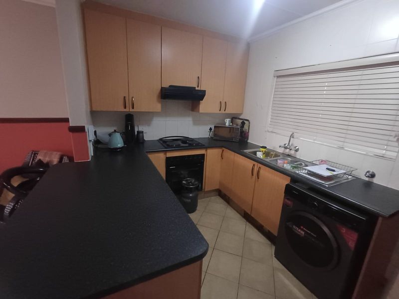 Stunning 2 bedroom in THE ARCHERS, DALPARK EXT 1,BRAKPAN - Photo 4