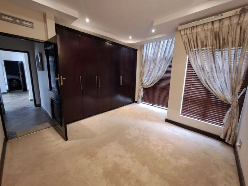 Spacious Living with Elegant Finishes in Cycad Estate, Polokwane - Photo 7