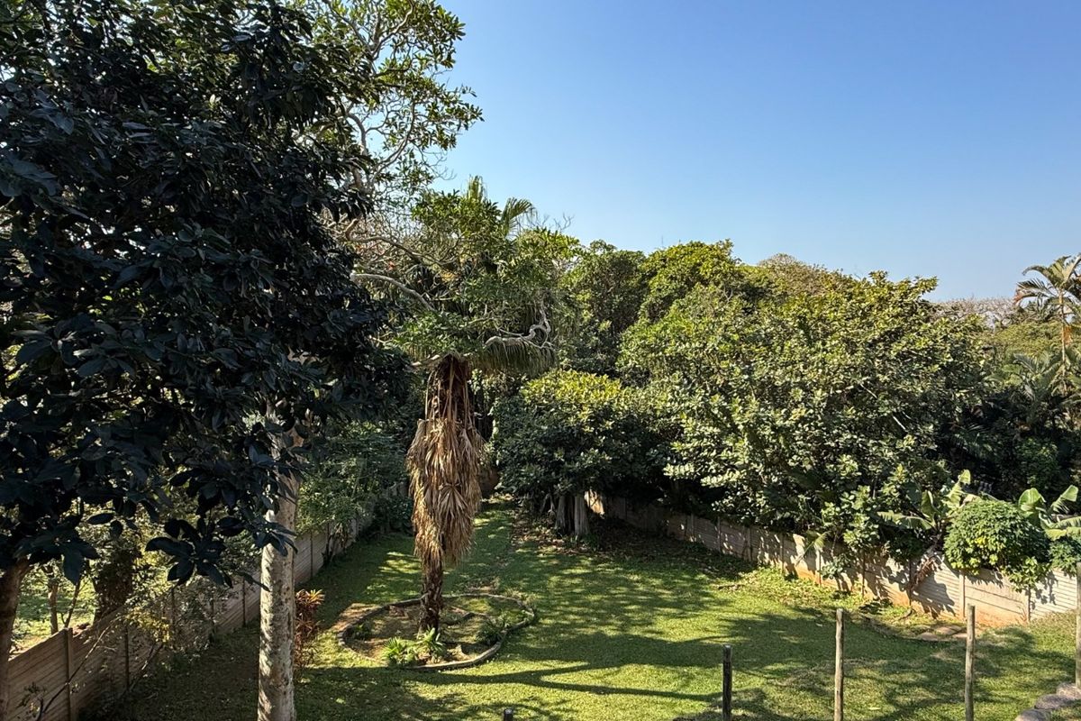 Elegant Dual-Living Coastal Retreat in Prime Ballito Location - Photo 4