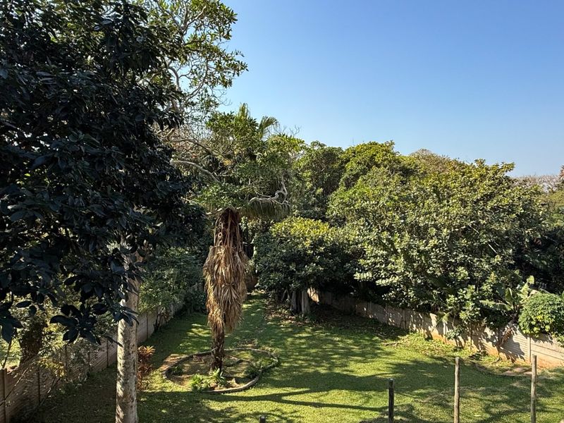 Elegant Dual-Living Coastal Retreat in Prime Ballito Location - Photo 4