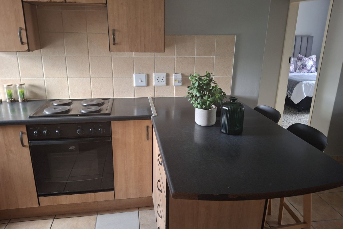 Welcome to Sparrow Hawk – Affordable 2-Bedroom Apartments in Germiston - Photo 5