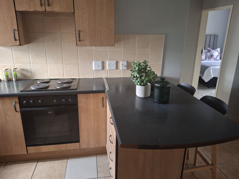 Welcome to Sparrow Hawk – Affordable 2-Bedroom Apartments in Germiston - Photo 5